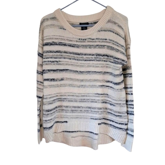 [Calvin Klein Jeans] White and Blue Crew Neck Sweater Size Small - Picture 2 of 4